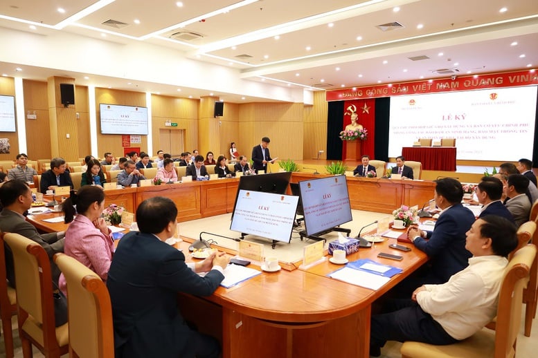 Byggministeriet och regeringens krypteringskommitté samordnar informationssäkerhet och dataskydd - Foto 2. Bộ Xây dựng và Ban Cơ yếu Chính phủ phối hợp bảo mật thông tin và an toàn dữ liệu- Ảnh 2.