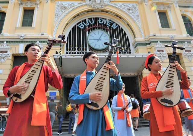 Bưu điện TP.HCM hoàn thiện hồ sơ xếp hạng di tích kiến trúc nghệ thuật - Ảnh 2.