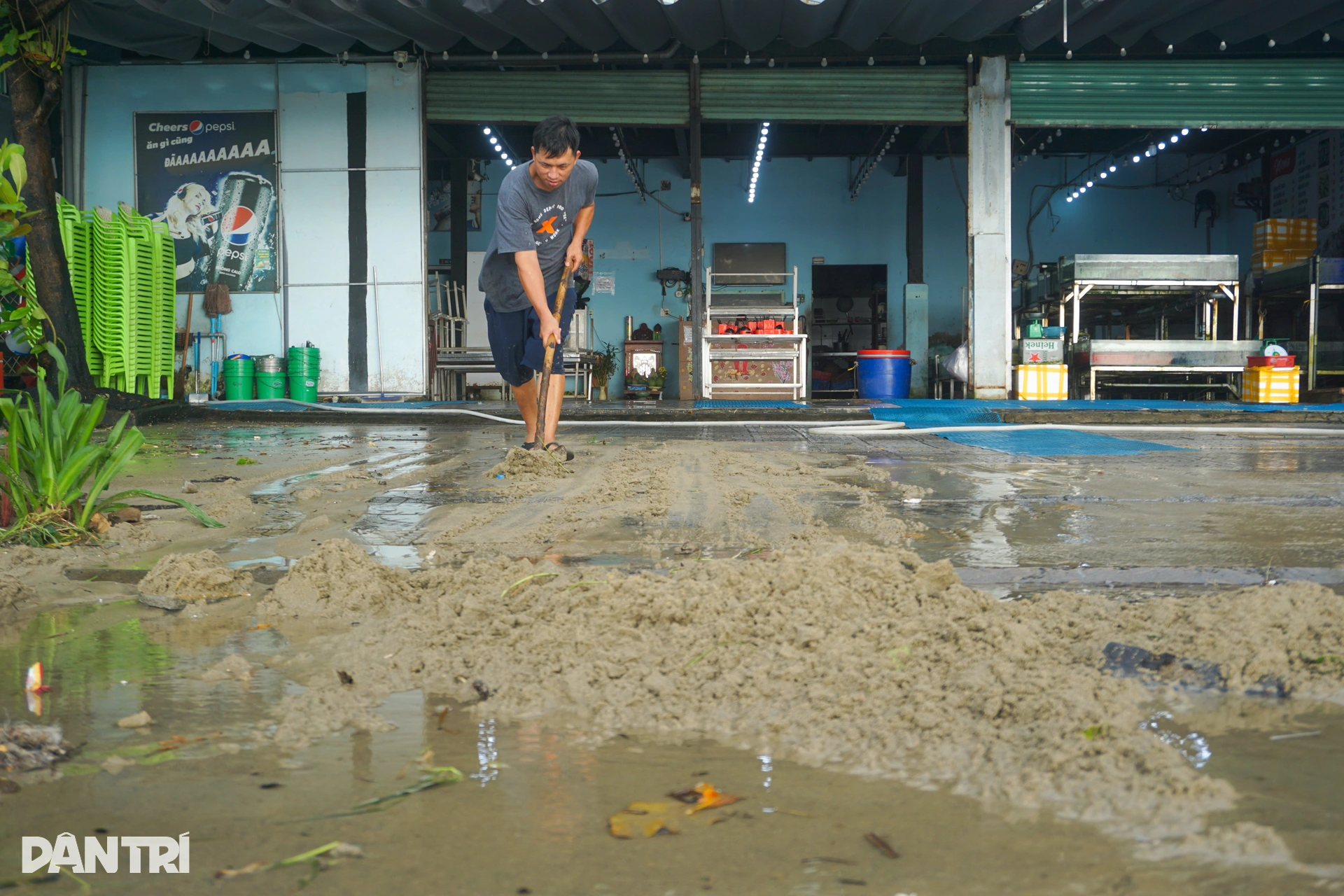 10.เว็บพี