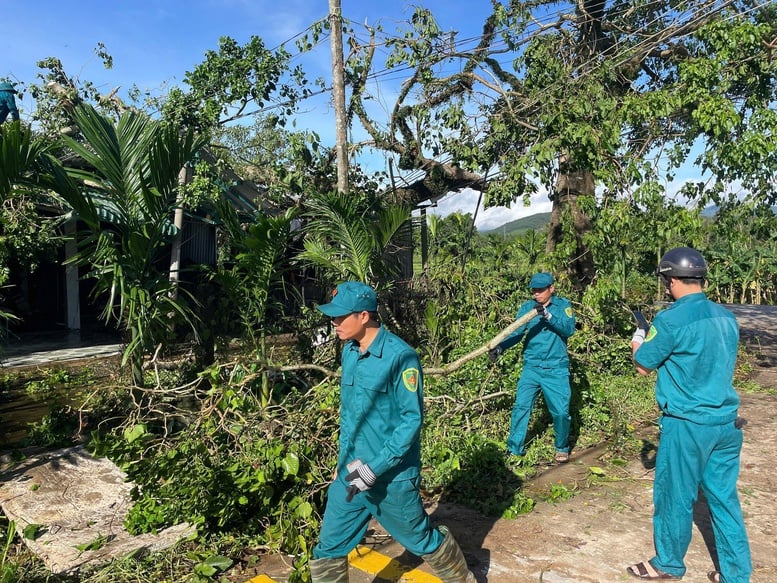 Чотири допоміжні командні пункти були активовані в ключових районах Куангнгай - Фото 2. Bốn sở chỉ huy bổ trợ được kích hoạt tại các địa bàn xung yếu ở Quảng Ngãi- Ảnh 2.