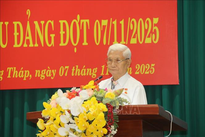 ຄຳບັນຍາຍຮູບພາບ