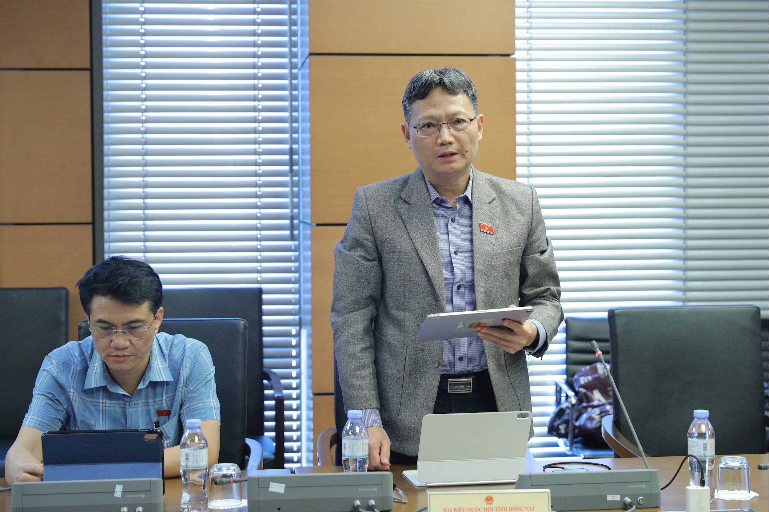 Przedstawiciel Zgromadzenia Narodowego Le Hoang Hai (Dong Nai)