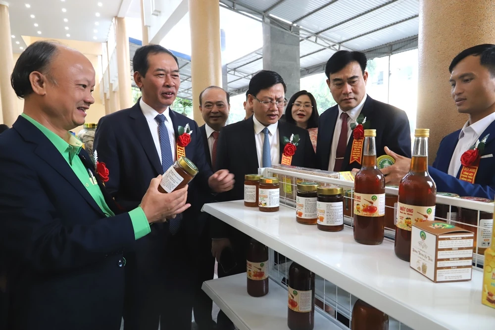 نوآوری و بهبود کیفیت حرکت کشاورزان برای رقابت در تولید و تجارت خوب.