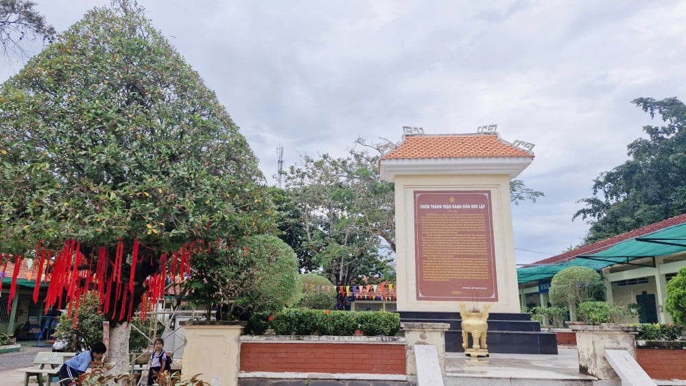 60 ปีแห่งชัยชนะของดยุกลาป: ภูมิใจในประเพณี สร้างอนาคต