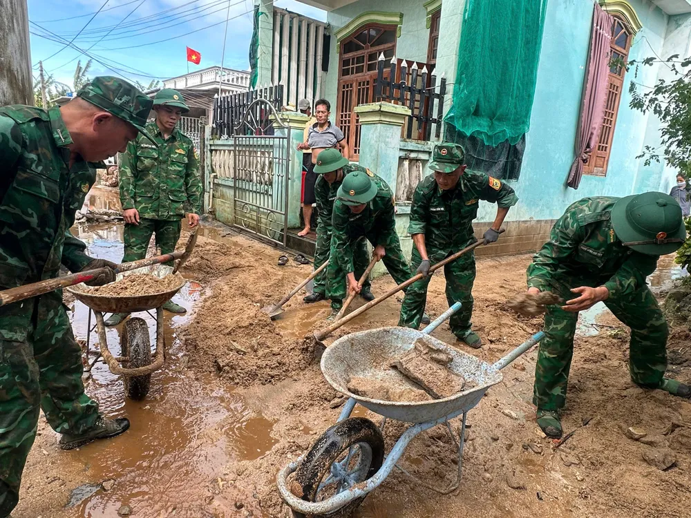 LY SON GRÄNSSTATION (3).jpg