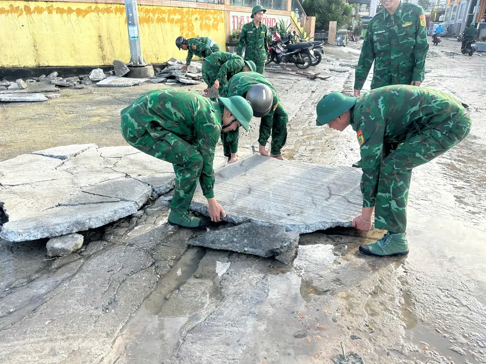 LY SON GRÄNSSTATION (7).jpg