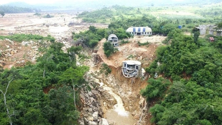 ອ່າງເກັບນ້ຳຂອງ Viet Farm. a5018a8dcbd5478b1ec4-3469.jpg