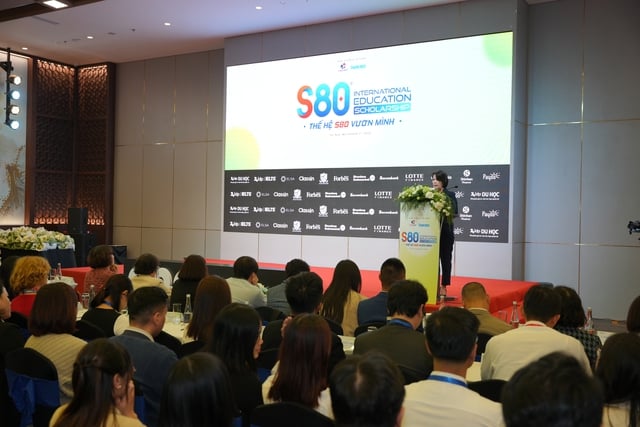 Những ‘mối duyên’ khi ra mắt học bổng S80 - tiếng Anh cho ‘Thế hệ vươn mình’ - Ảnh 3.