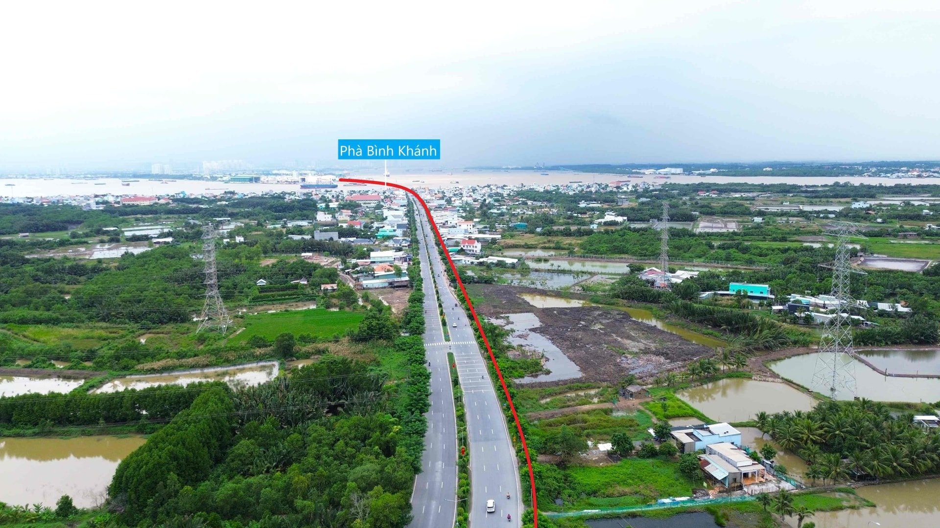 鉄道はソアイラップ川を渡ってカンザーに到着します。