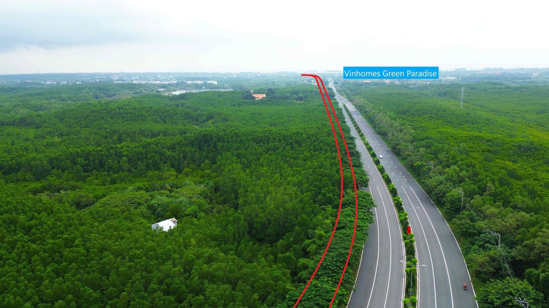 カンザー橋は、この地域を結ぶもう一つの重要なインフラプロジェクトです。