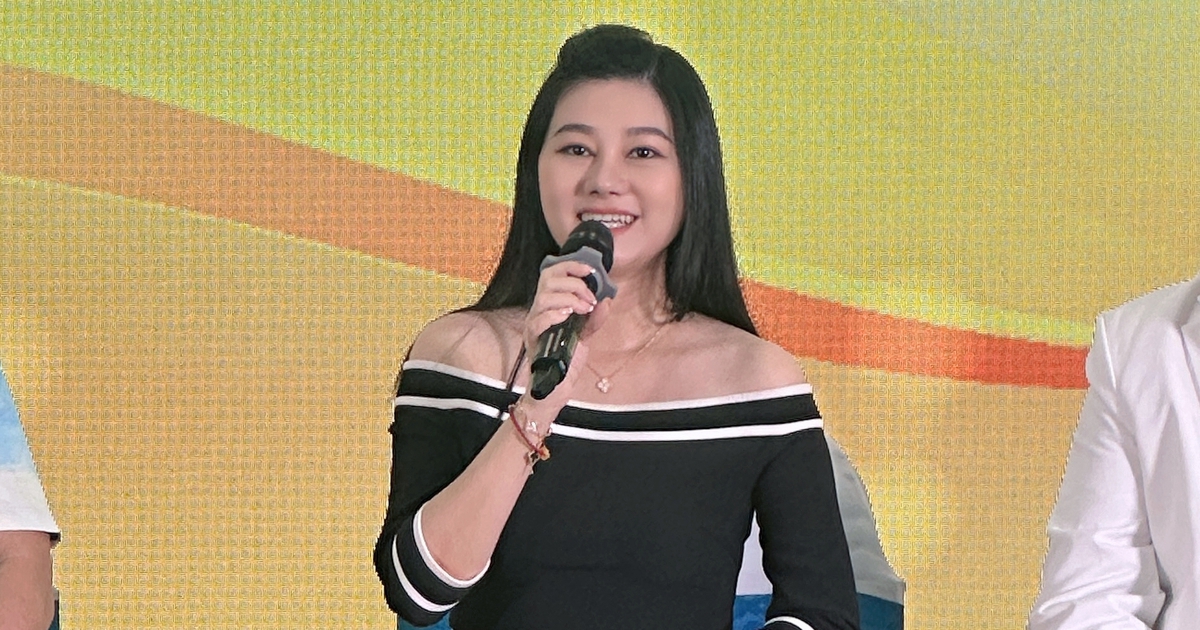 Quế Trân nhớ kỷ niệm năm 18 tuổi cùng nhận giải Mai Vàng với NSND Thanh Tòng