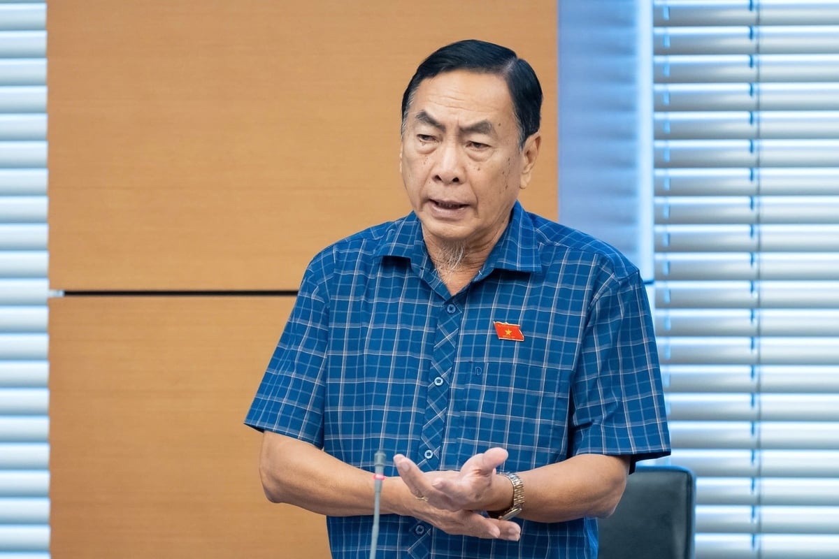 팜 반 호아 대표(동탑 대표단). 사진: 부 히에우. Đại biểu Phạm Văn Hòa (Đoàn Đồng Tháp). Ảnh: Vũ Hiếu.