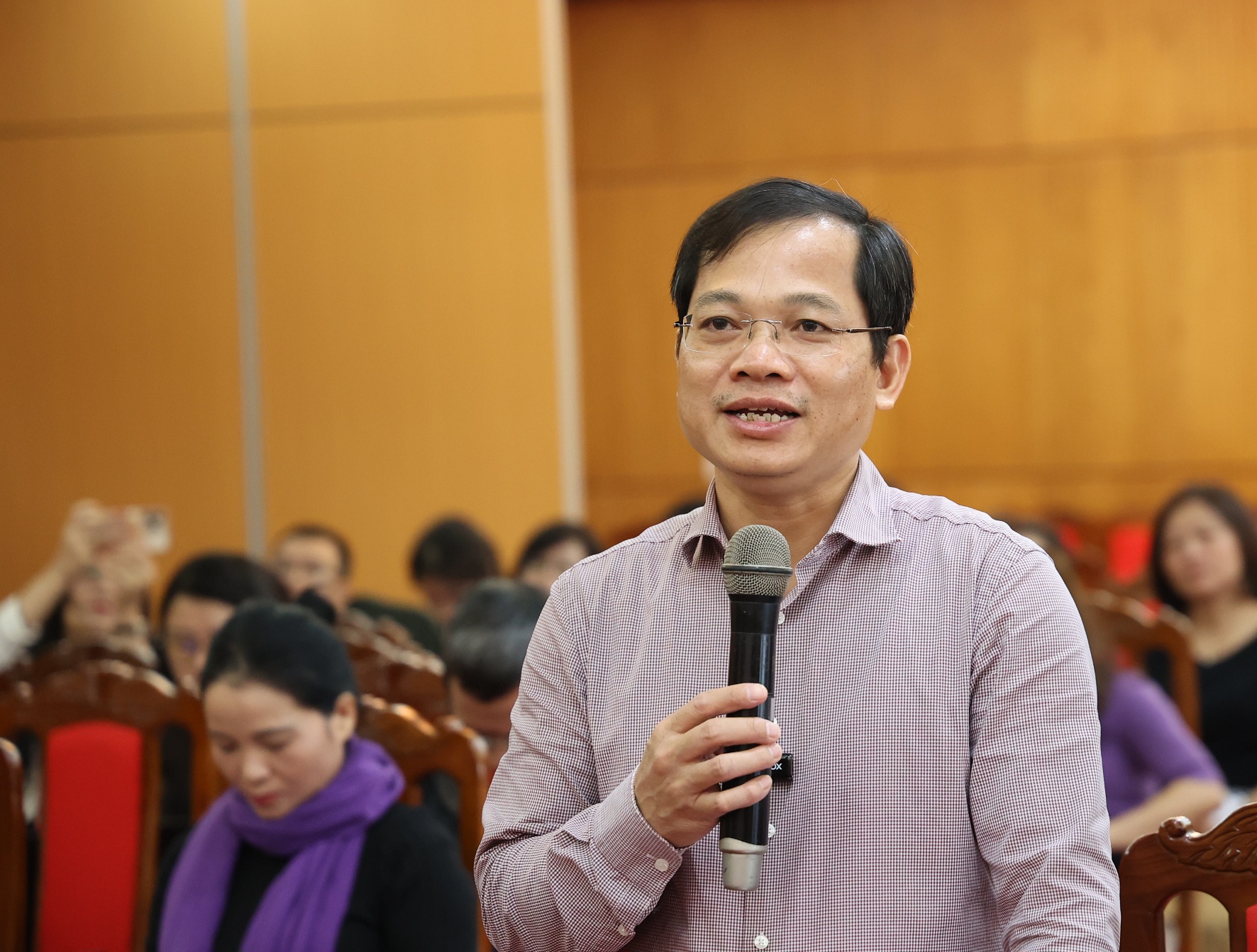 Lần đầu tiên vấn đề sức khỏe tâm thần được đề xuất luật hoá- Ảnh 2.