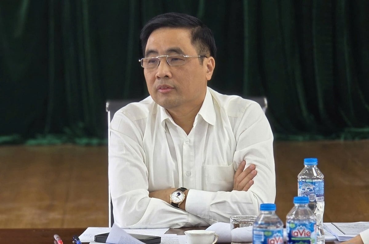 Thứ trưởng Nguyễn Quốc Trị yêu cầu đưa nội dung 'mã số vùng trồng rừng' vào văn bản pháp luật. Ảnh: Hoàng Nghĩa.