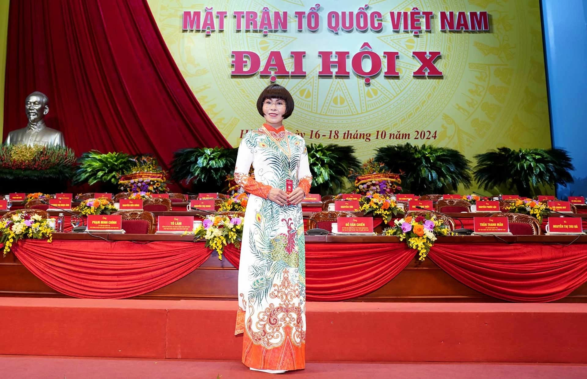 Vietnam luar negara berganding bahu membina masa depan Vietnam Kiều bào đồng hành kiến tạo tương lai Việt Nam