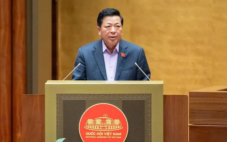 Ο Υπουργός Κατασκευών Τραν Χονγκ Μινχ δήλωσε ότι ο νόμος αναπτύχθηκε και δημοσιεύθηκε για να τελειοποιήσει το νομικό σύστημα στον αστικό και αγροτικό σχεδιασμό. Bộ trưởng Bộ Xây dựng Trần Hồng Minh cho biết luật được xây dựng và ban hành nhằm hoàn thiện hệ thống pháp luật về quy hoạch đô thị và nông thôn.