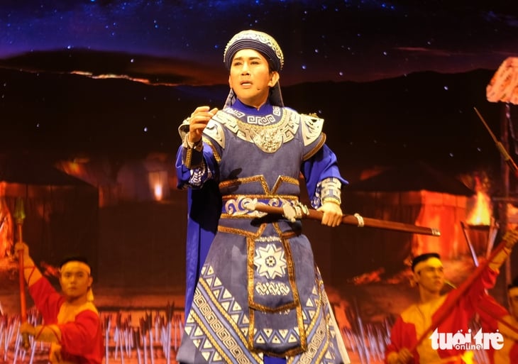 কিম তু লং এবং প্রাচীন গান ভো ডং সো-এর স্মৃতি - ছবি ১। Kim Tử Long - Ảnh 1.