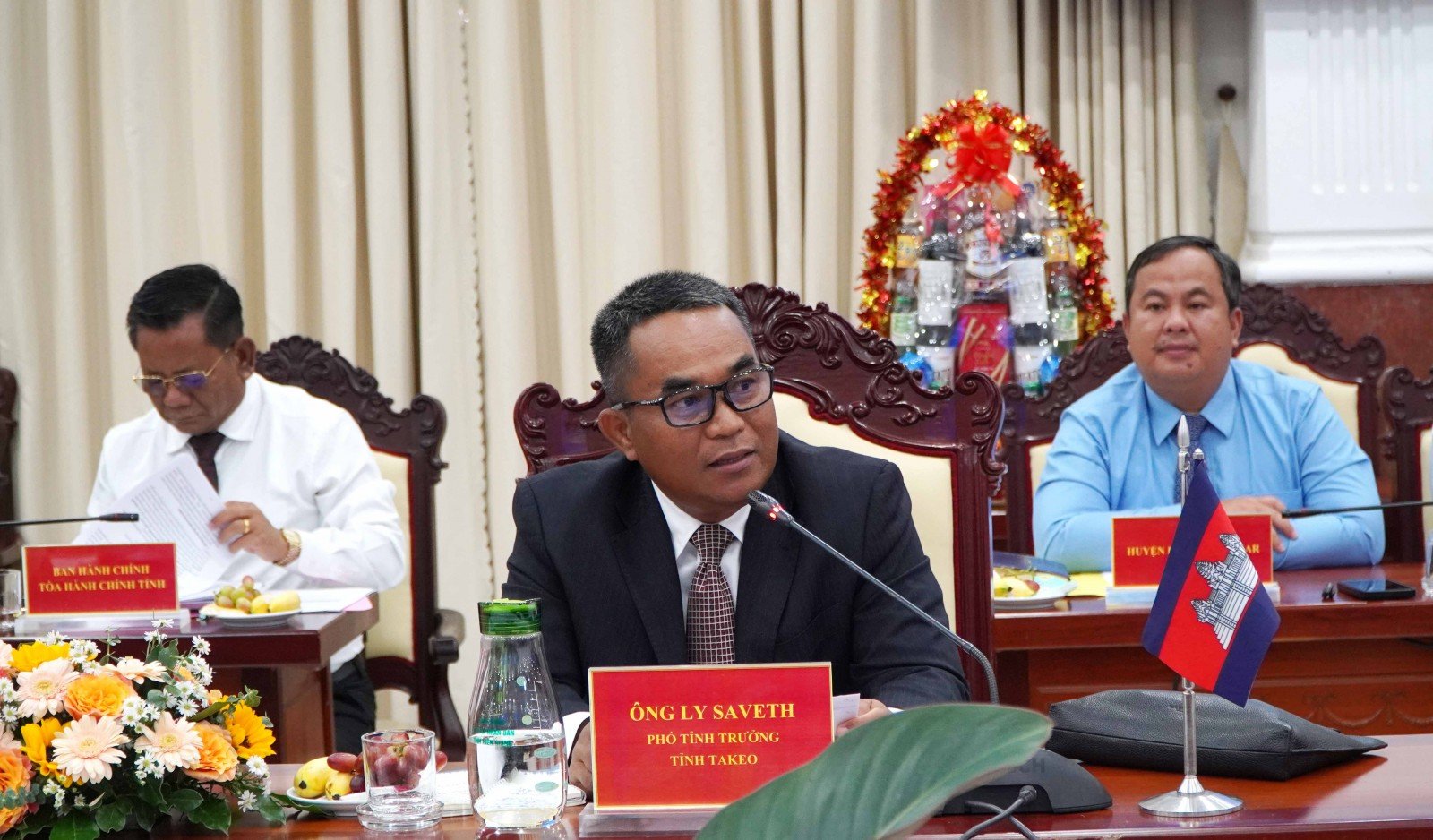 Ο An Giang και ο Takeo ενισχύουν την ολοκληρωμένη συνεργασία τους