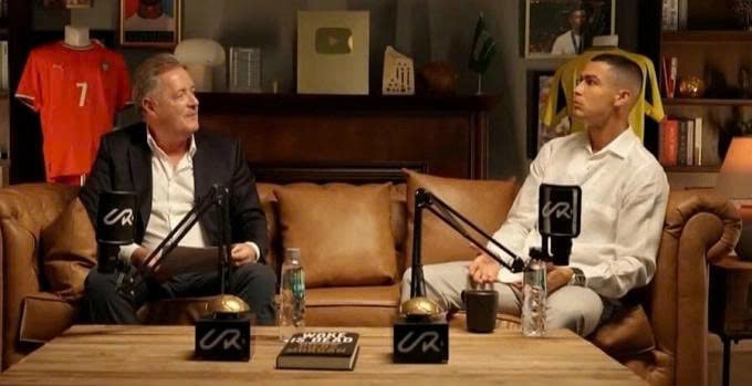 Cristiano Ronaldo liên tục phát biểu gây sốc- Ảnh 1.