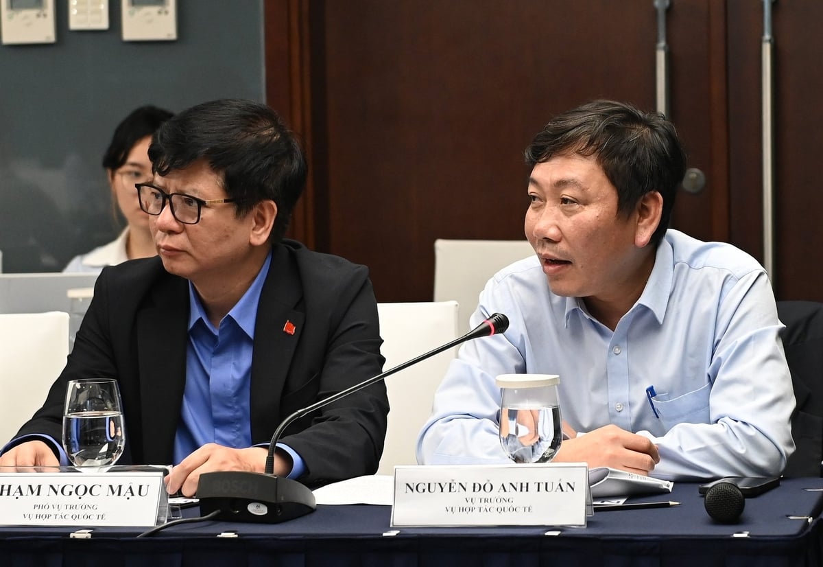 Lãnh đạo Vụ Hợp tác quốc tế chia sẻ về định hướng của Nhóm Công tác chung về EUDR. Ảnh: Kiều Chi.