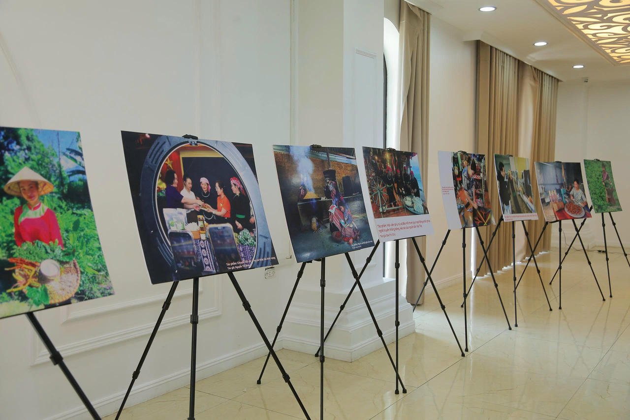 Främja jämställdhet inom karriärvägledning, yrkesutbildning och entreprenörskap i Lao Cai