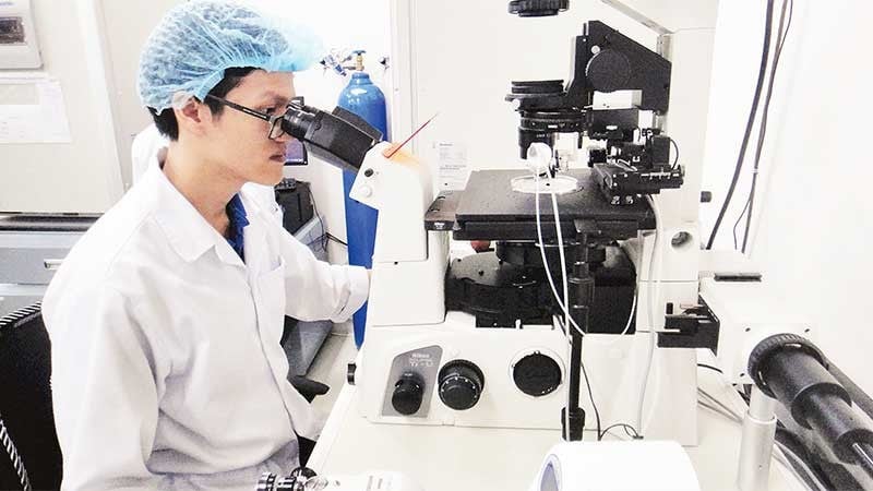 Vetenskaplig forskningsverksamhet vid Ho Chi Minh City National University.