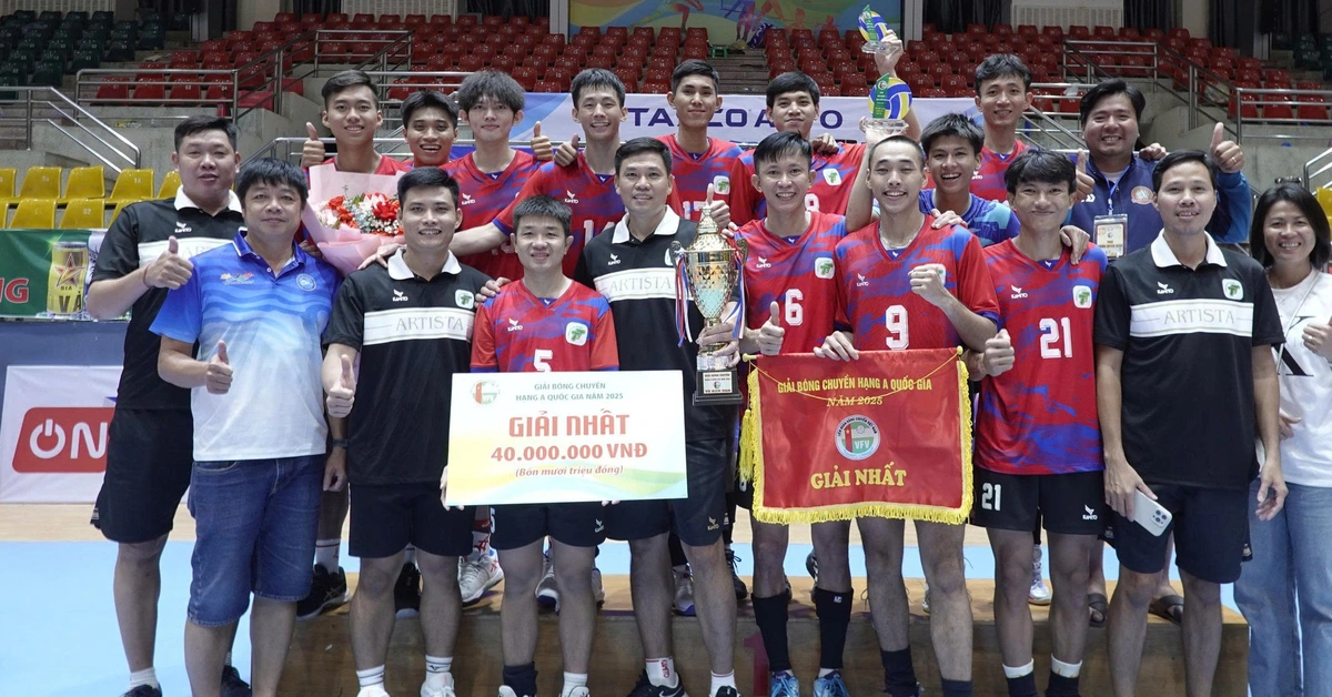 Bất ngờ lên hạng, bóng chuyền TP.HCM gấp rút tìm tài trợ