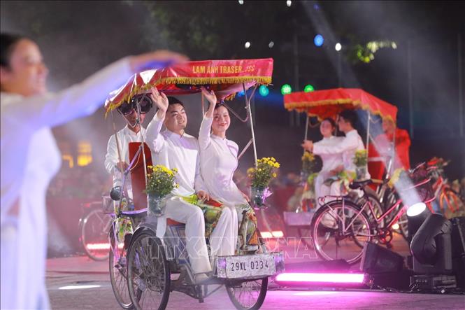 ពិធីបើកមហោស្រព Thang Long - ហាណូយ លើកទី១ ឆ្នាំ២០២៥ Chú thích ảnh