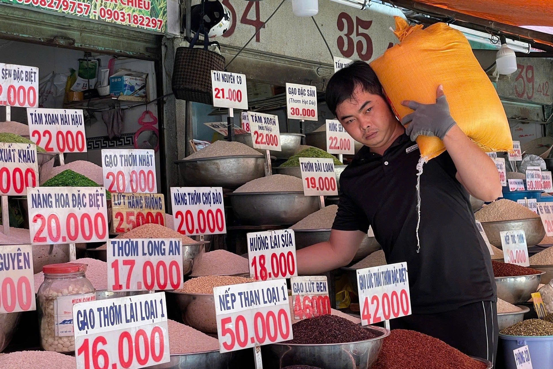 តម្លៃអង្ករថ្ងៃនេះ ថ្ងៃទី 8 ខែវិច្ឆិកា សម្ពាធថ្មីកំពុងថ្លឹងថ្លែងលើតម្លៃអង្ករអាស៊ី។