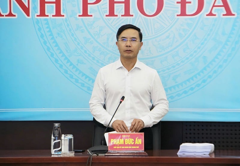 Pengerusi Jawatankuasa Rakyat Kota Pham Duc An menekankan semangat tindakan tegas, perpaduan dan tanggungjawab yang tinggi dalam mengagihkan modal pelaburan awam.