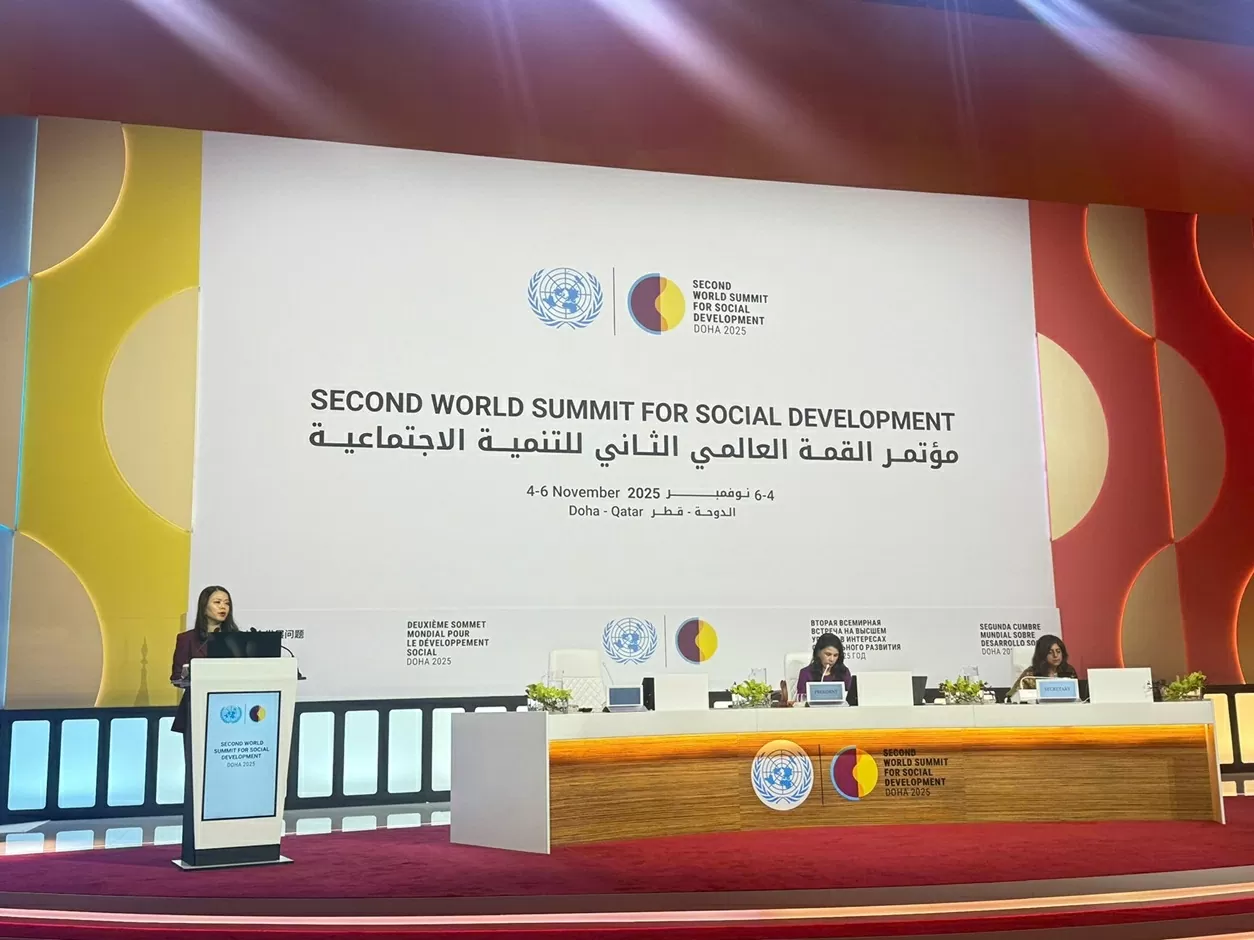 В'єтнам зобов'язується приєднатися до інших країн у просуванні глобальних зусиль для сталого майбутнього. Việt Nam cam kết cùng các nước thúc đẩy những nỗ lực toàn cầu vì tương lai bền vững