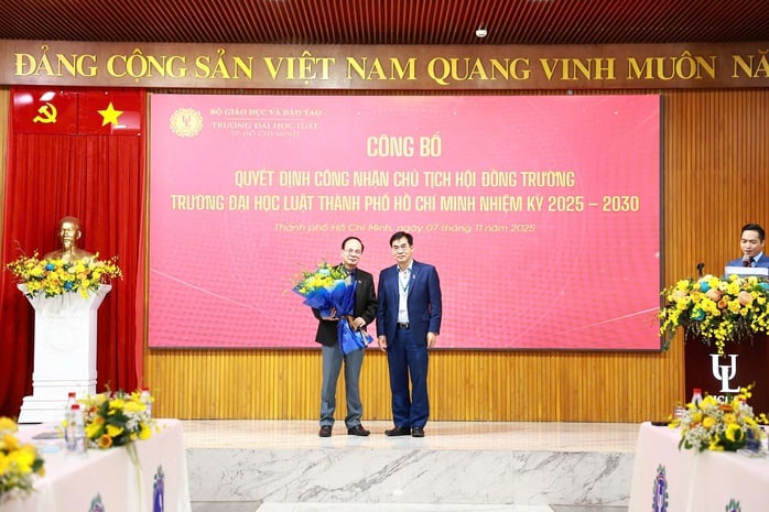 TS Lê Trường Sơn tiếp tục làm Hiệu trưởng Trường ĐH Luật TP HCM - Ảnh 1.