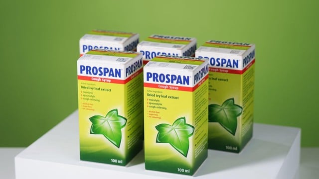 Why can mothers feel secure when choosing Prospan - German standard herbal cough medicine? - Photo 2. Vì sao mẹ an tâm khi chọn Prospan - thuốc ho thảo dược chuẩn Đức?- Ảnh 2.