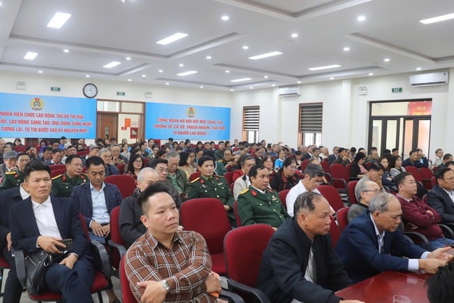 Định Công:  Xem xét, trả lời từng ý kiến công dân- Ảnh 2.