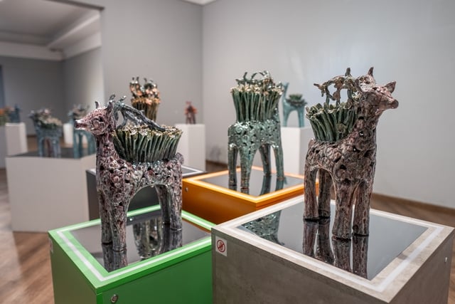 'Jardim Feliz': Gratidão pela terra, pelo fogo, pela vida - Foto 3. 'Khu vườn hạnh phúc': Lời tri ân cho đất, cho lửa, cho đời- Ảnh 3.