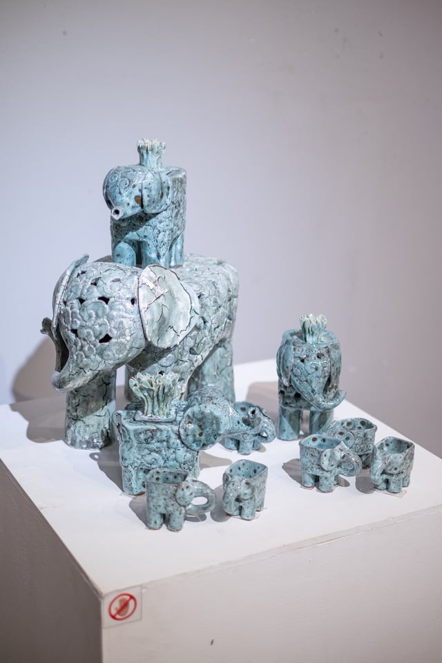 'Jardim Feliz': Gratidão pela terra, pelo fogo, pela vida - Foto 4. 'Khu vườn hạnh phúc': Lời tri ân cho đất, cho lửa, cho đời- Ảnh 4.