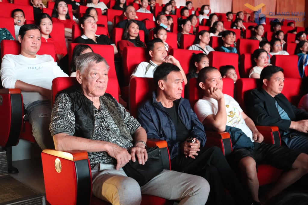 Film ini menarik perhatian banyak orang tua.