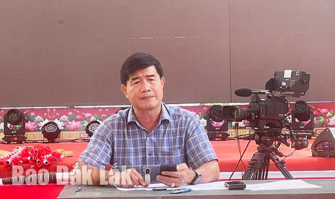 Phó Chủ tịch UBND tỉnh Nguyễn Thiên Văn rà soát công tác chuẩn bị cho lễ khởi công Trường phổ thông nội trú liên cấp Tiểu học và THCS Ia Rvê