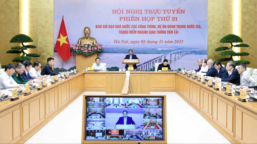 Thủ tướng Phạm Minh Chính chủ trì phiên họp. Ảnh: VIẾT CHUNG