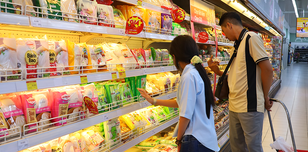 Den totala detaljhandelsförsäljningen av varor och konsumenttjänster ökade med 9,3 % på 10 månader.