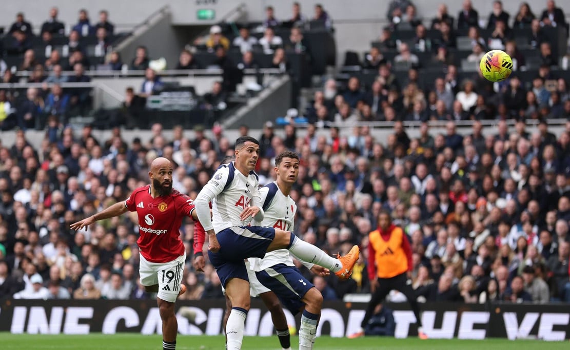 resources_premierleague_pulselive_com 2245644954.jpg