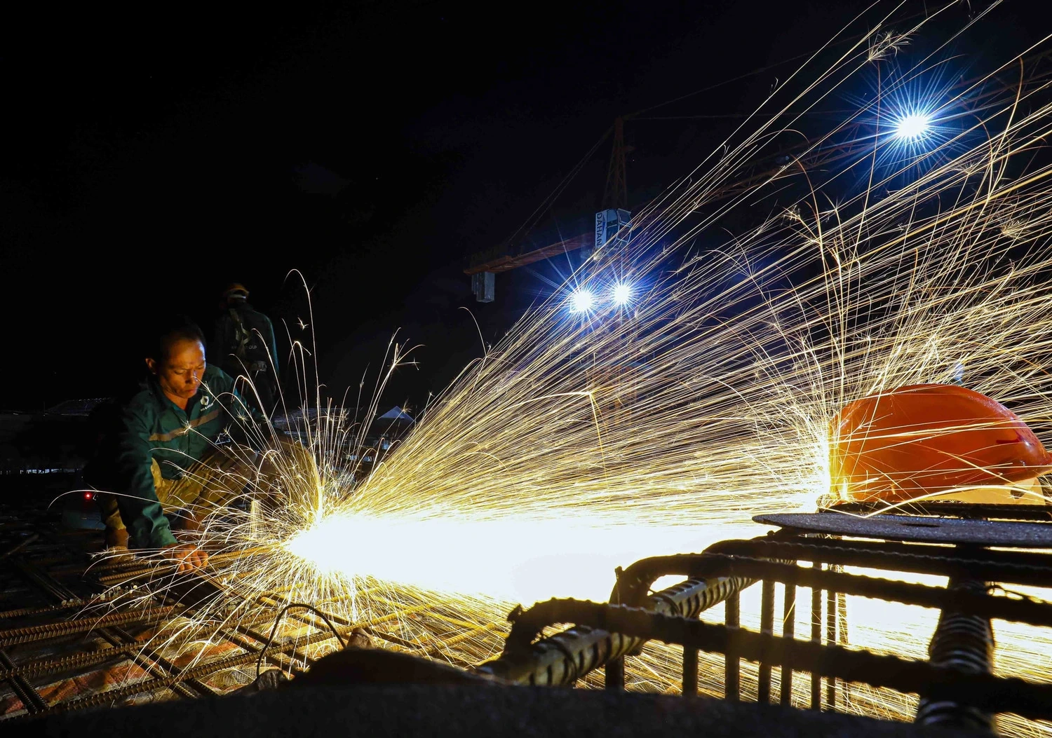 Dnes ráno bylo v pohraničních obcích současně zahájeno otevírání 72 internátních škol.