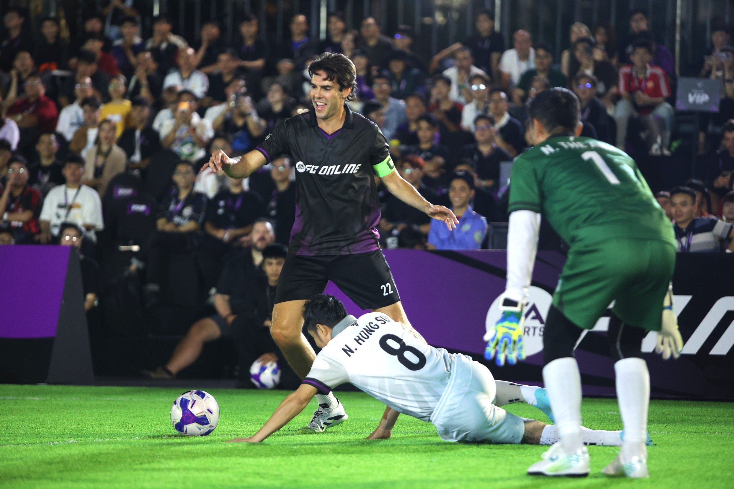 Кака фото 4 Kaka anh 4