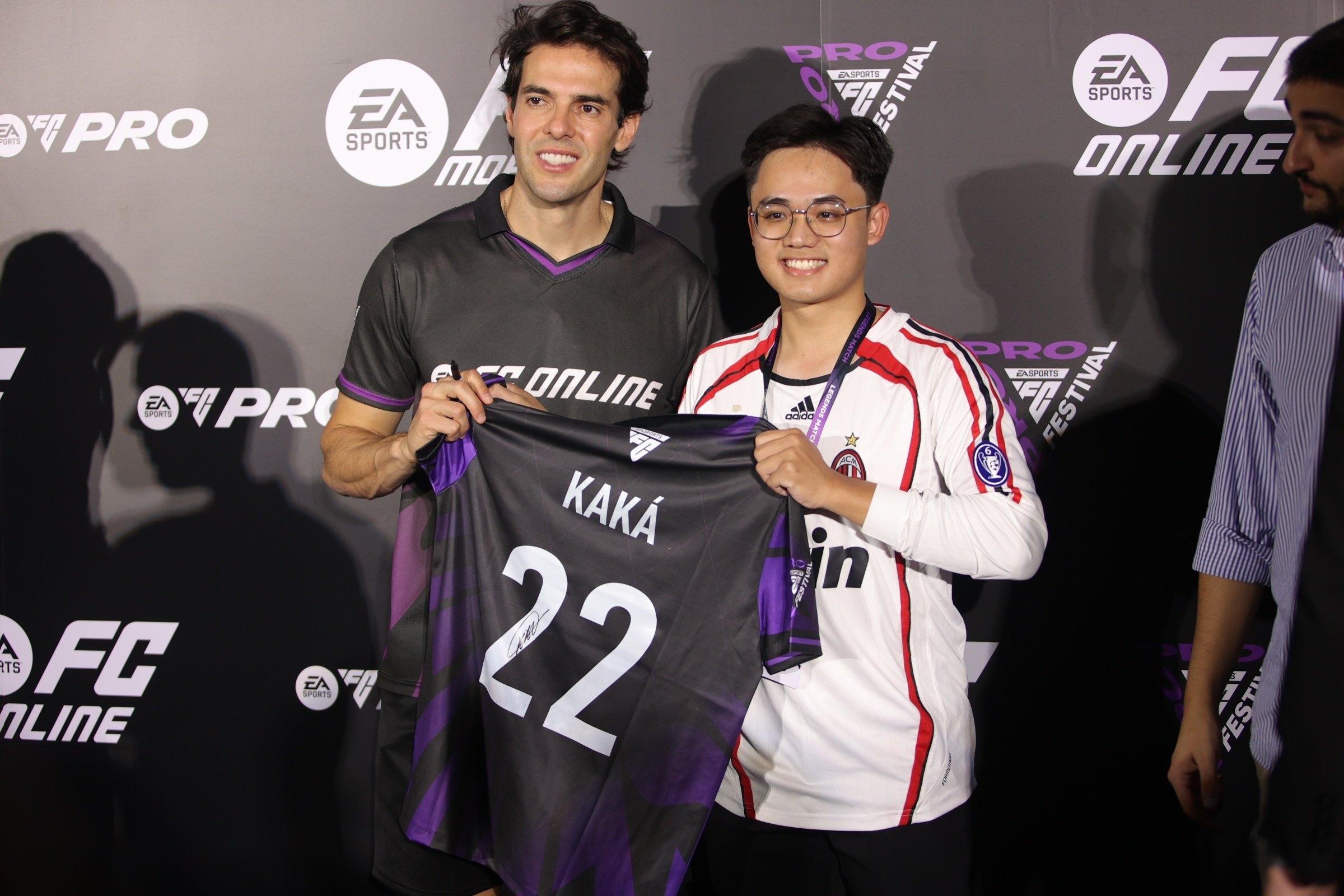 Кака фото 10 Kaka anh 10