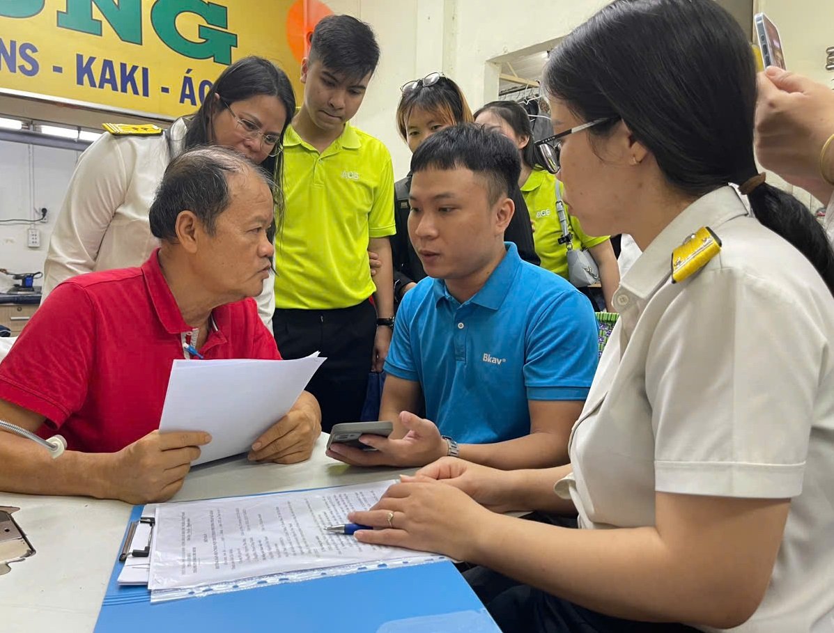 ចំណងជើងរូបថត