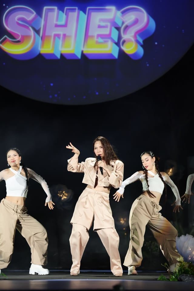 Mỹ Tâm gây sốt với đêm nhạc 