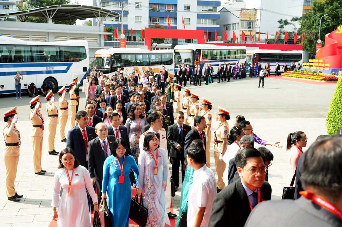 người địa phương - Ảnh 1.