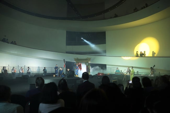 &quot;Khoảnh khắc vĩnh cửu&quot; - Quảng bá hình ảnh Việt Nam trên trường quốc tế thông qua nghệ thuật đương đại - Ảnh 2.