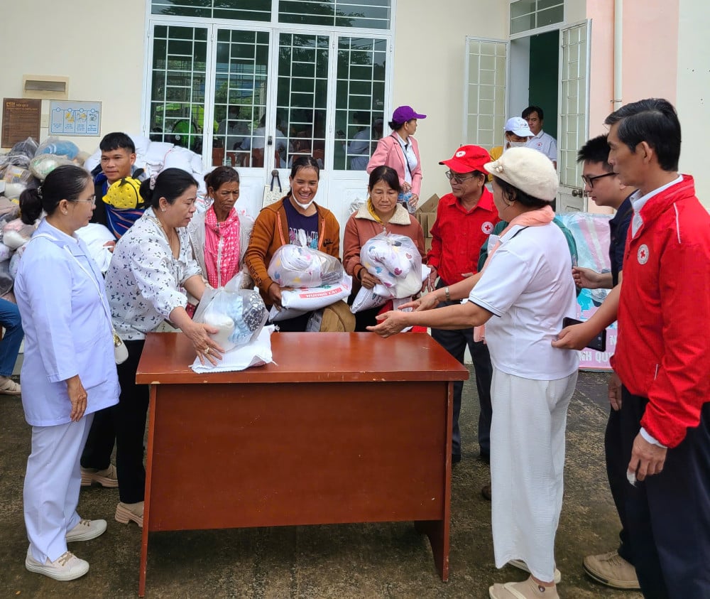 Tay Ninh Provincial Red Cross: More than 40 billion VND for caring for the disadvantaged