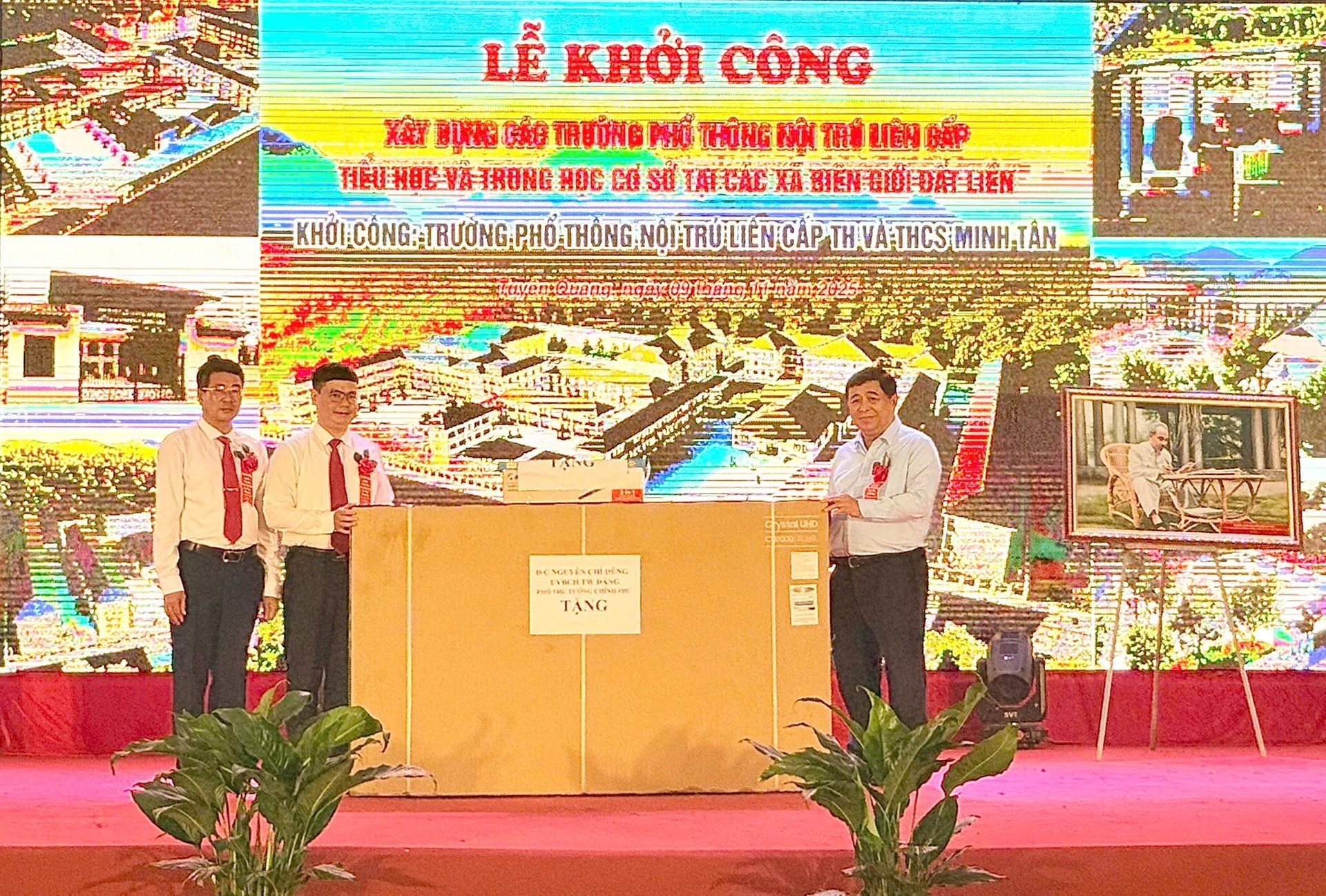 UPDATE: ໂຄງການກໍ່ສ້າງໂຮງຮຽນກິນນອນຢູ່ເຂດຊາຍແດນທາງບົກ ເລີ່ມລົງມືກໍ່ສ້າງ - ພາບ 14. CẬP NHẬT: Khởi công xây dựng các trường phổ thông nội trú tại các xã biên giới đất liền- Ảnh 14.